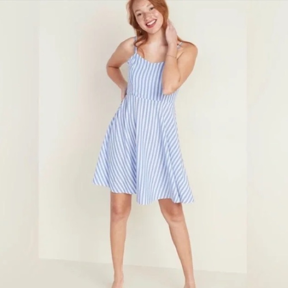 Old Navy Striped Fit Flare Cami Mini Dress Plunge Neck Smock Spaghetti Strap XS